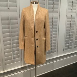 Oversized topcoat in English herringbone wool